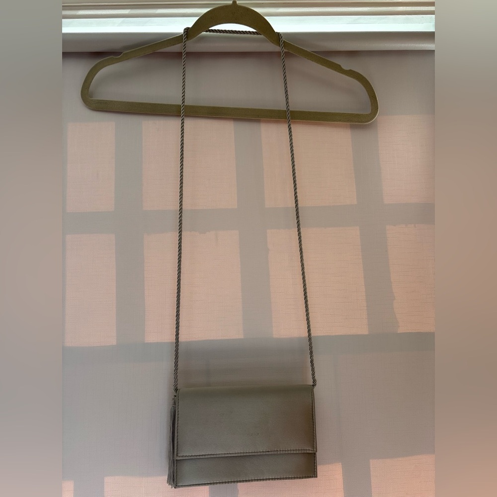 Elegant silver Crossbody Bag